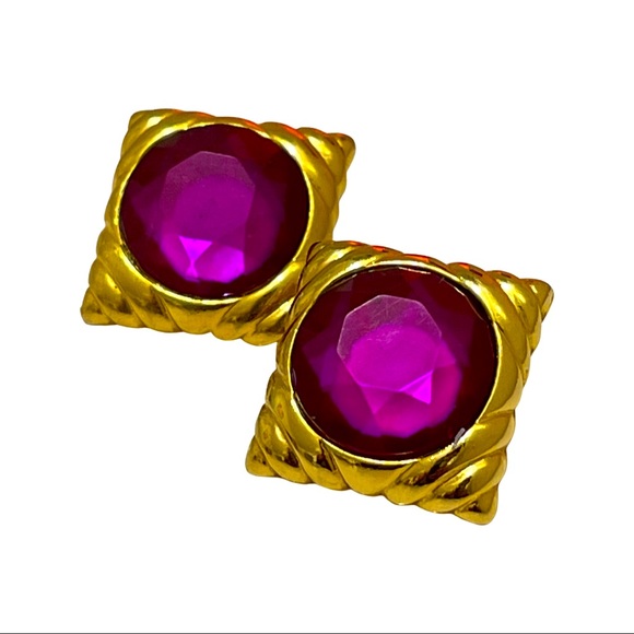 Retro Earrings - Picture 1 of 2